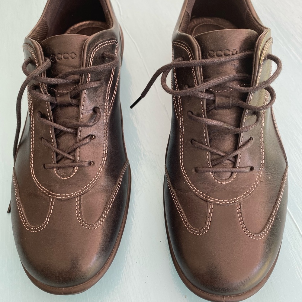 ECCO Sneakers 9.5M (EU 40) Black Leather EUC